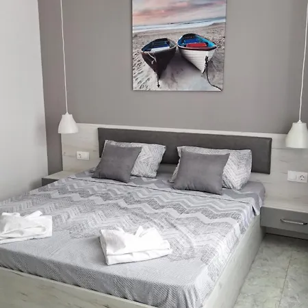 Laguna Гостевой дом 2*