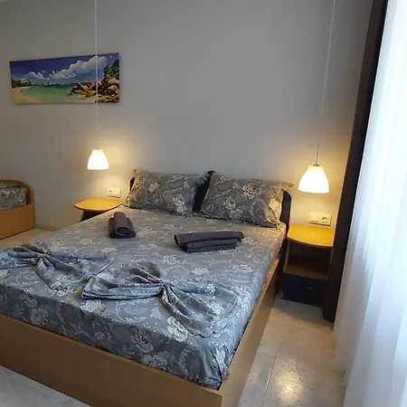 Laguna Гостевой дом 2*
