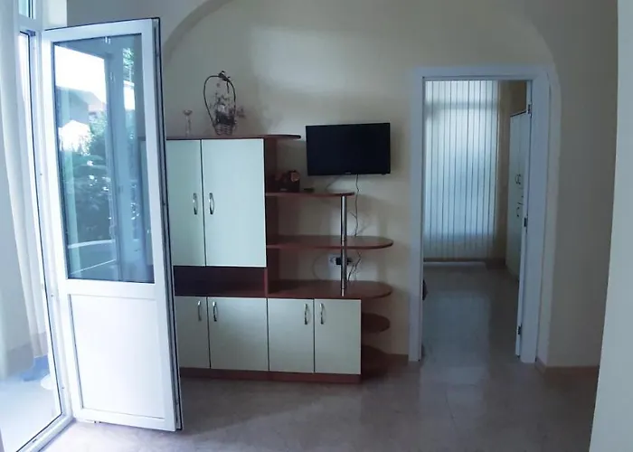 Laguna Affittacamere 2*