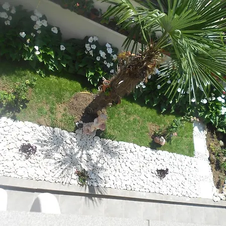Pensión Laguna