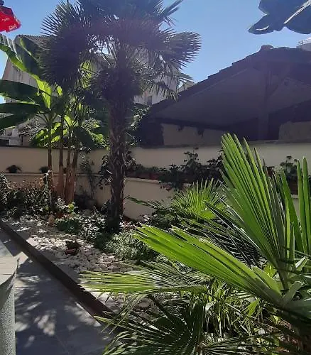 بيت ضيافة Laguna كيتن